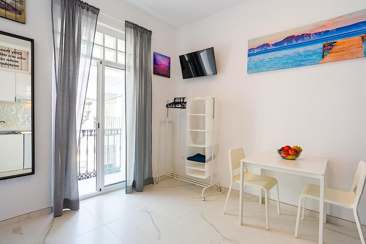 Nerja Citycenter A ภายนอก รูปภาพ