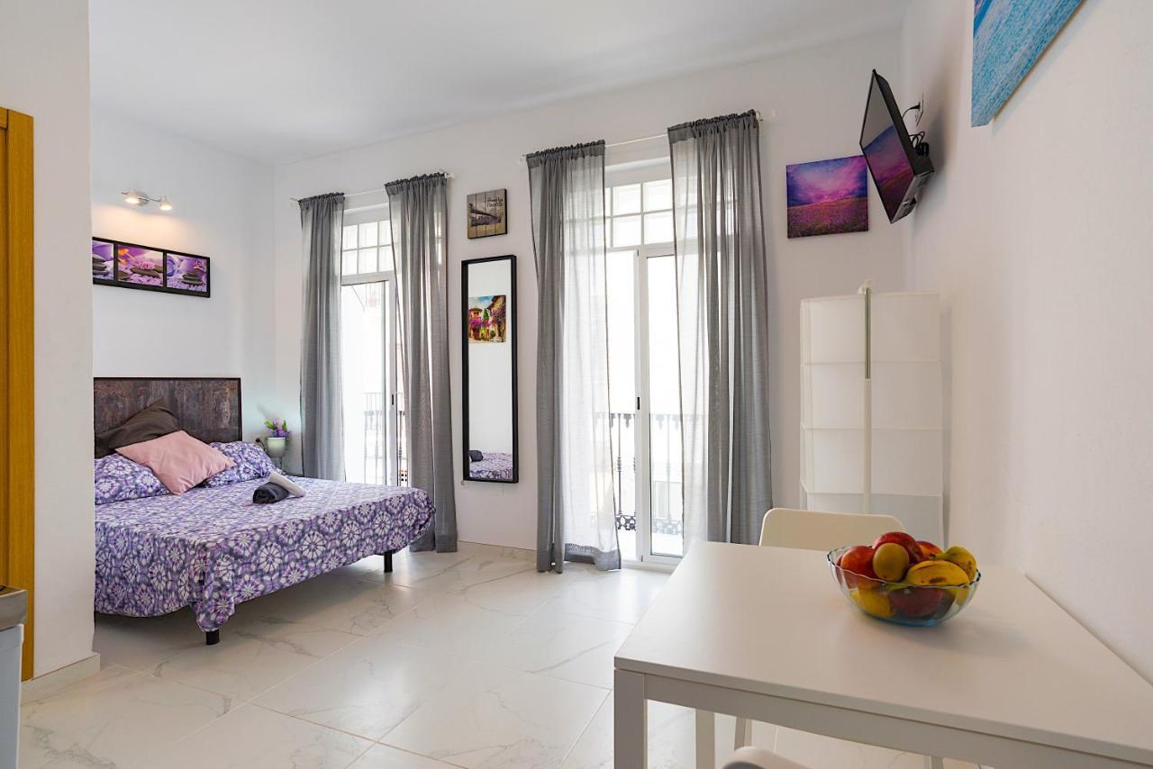 Nerja Citycenter A ภายนอก รูปภาพ